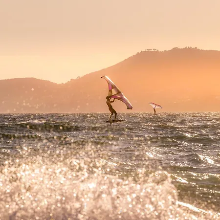 Le De La Presqu Ile De Giens Sea And Mountain Pleasure *