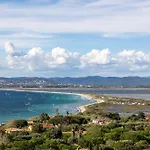 Le De La Presqu Ile De Giens Sea And Mountain Pleasure Villa *