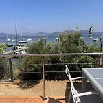 Villa Le De La Presqu Ile De Giens Sea And Mountain Pleasure Hyères