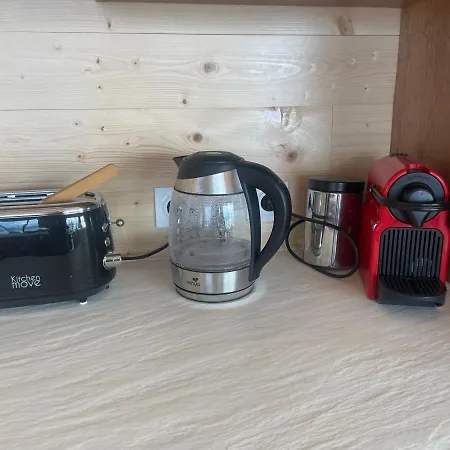 Le De La Presqu Ile De Giens Sea And Mountain Pleasure Вілла