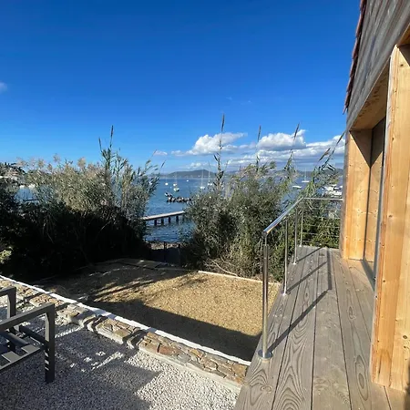 Le De La Presqu Ile De Giens Sea And Mountain Pleasure Єр