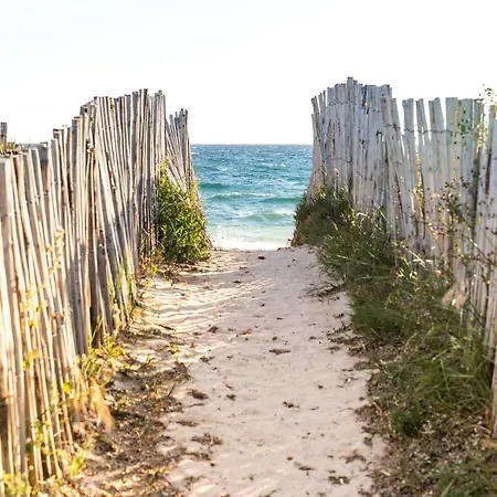 Le De La Presqu Ile De Giens Sea And Mountain Pleasure Вілла Єр