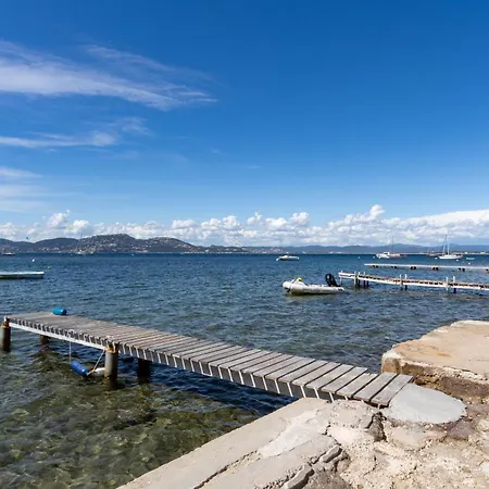 Le De La Presqu Ile De Giens Sea And Mountain Pleasure Вілла Єр