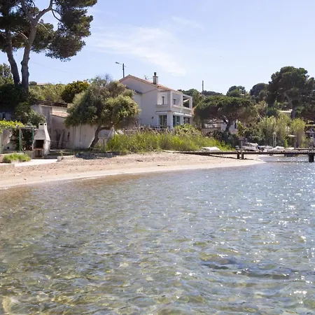 Le De La Presqu Ile De Giens Sea And Mountain Pleasure Єр