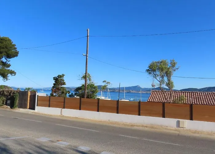 Le De La Presqu Ile De Giens Sea And Mountain Pleasure Villa