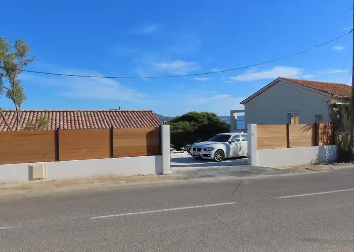 Le De La Presqu Ile De Giens Sea And Mountain Pleasure