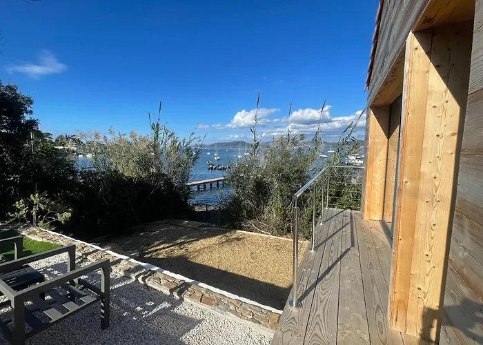 Le De La Presqu Ile De Giens Sea And Mountain Pleasure Єр