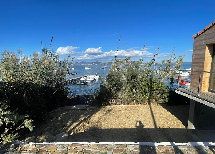 Le De La Presqu Ile De Giens Sea And Mountain Pleasure * Єр