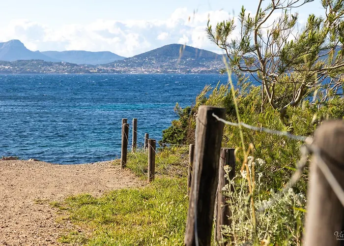 Le De La Presqu Ile De Giens Sea And Mountain Pleasure