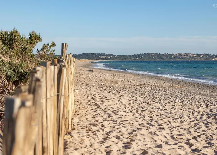 Вілла Le De La Presqu Ile De Giens Sea And Mountain Pleasure