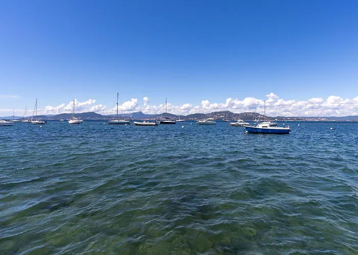 Вілла Le De La Presqu Ile De Giens Sea And Mountain Pleasure Єр