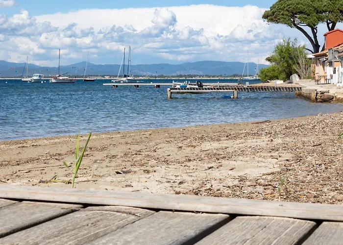 Le De La Presqu Ile De Giens Sea And Mountain Pleasure Вілла *