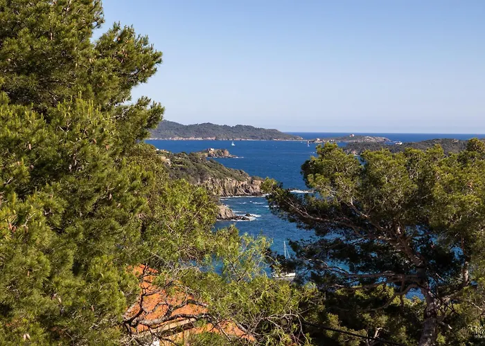 Вілла Le De La Presqu Ile De Giens Sea And Mountain Pleasure