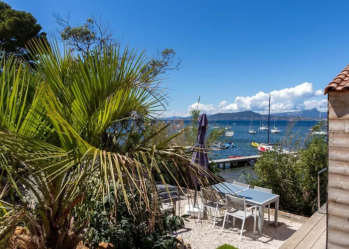 Le De La Presqu Ile De Giens Sea And Mountain Pleasure * Єр