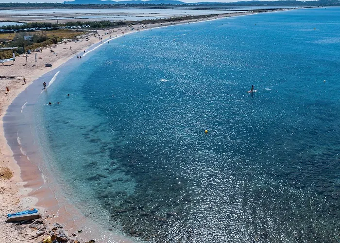 Le De La Presqu Ile De Giens Sea And Mountain Pleasure Вілла